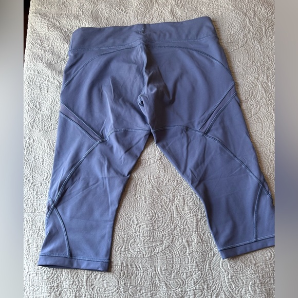 Lululemon Cool To Street Crop Leggings in Blue Denim size 10 - Picture 6 of 6